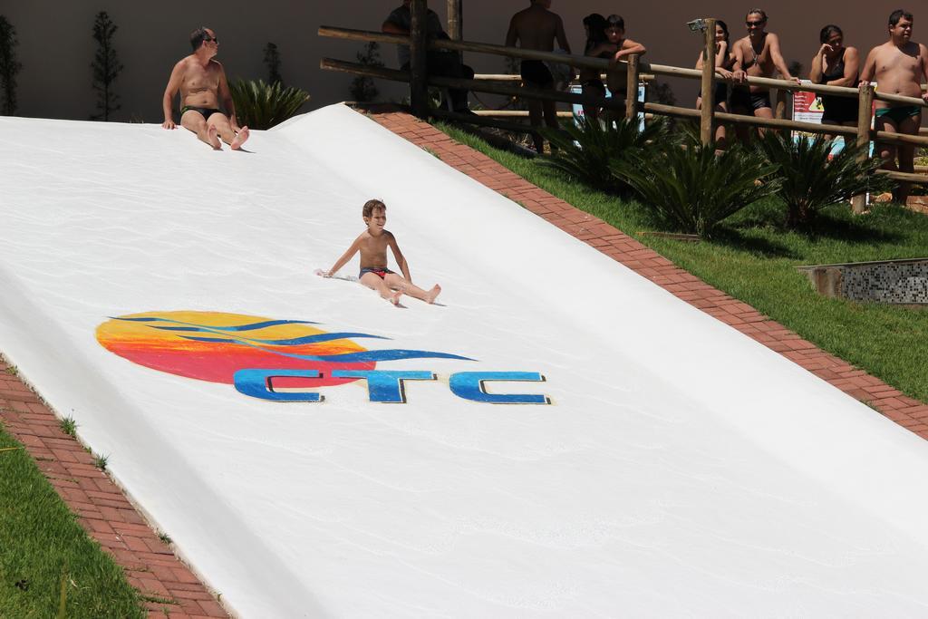 Hotel Ctc Caldas Novas Bagian luar foto